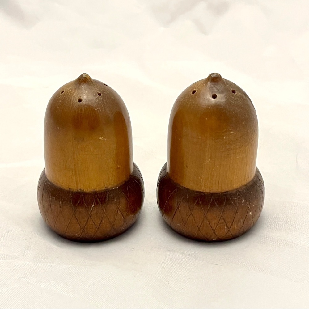 Wooden Acorn Salt & Pepper Shakers, Original Cork Stoppers, VTG MCM EUC